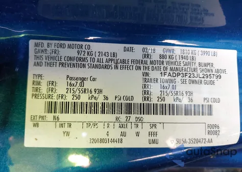 2018 Ford Focus Se z USA, uszkodzony, nr VIN 1FADP3F23JL295799
